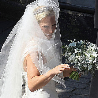 Zara Phillips Wedding Dress Pictures 2011-07-30 07:31:42