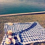 Have Regular Romantic Picnics