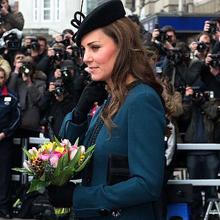 Kate Middleton's Teal Coat on the London Tube | Video