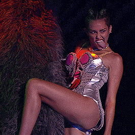 MTV VMA 2013 GIFs