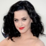 Celebrity Hair and Makeup at the American Music Awards 2013