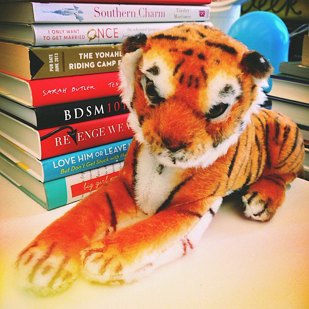 This stuffed animal is perfect for getting in on the tigers of Tinder trend.
