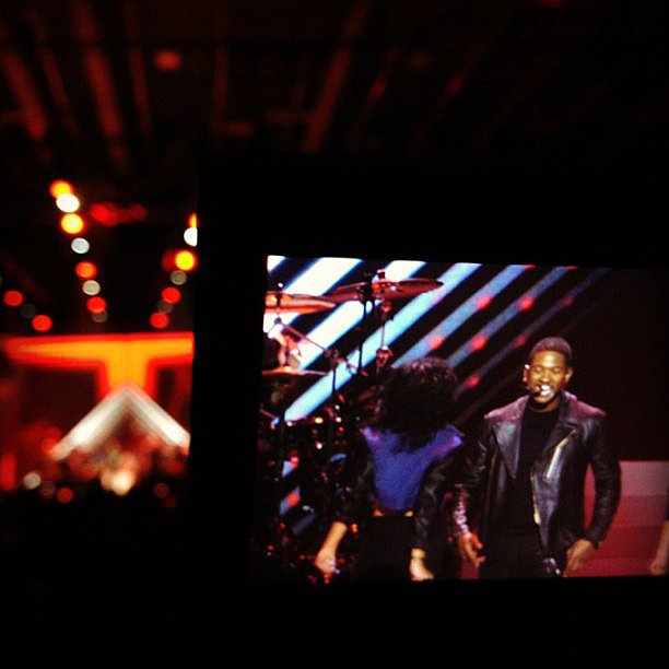 Usher doing his thing at the Kids' Inaugural Concert.
