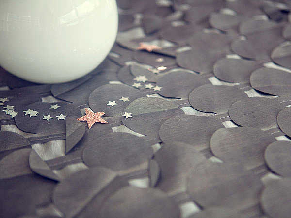 Sprinkle star confetti on the tables for added star power.
Photo by Serendipity Studios
