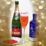 Cranberry-Peach Champagne Cocktail Recipe