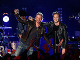 OneRepublic and Dierks Bentley on CMT Crossroads: VIDEO